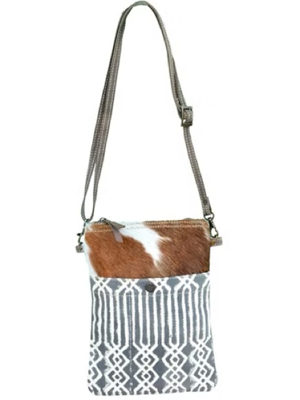 CLEA RAY SKU: 55559
Brown Tote With Designed Front And Cowhide Sides NWT
